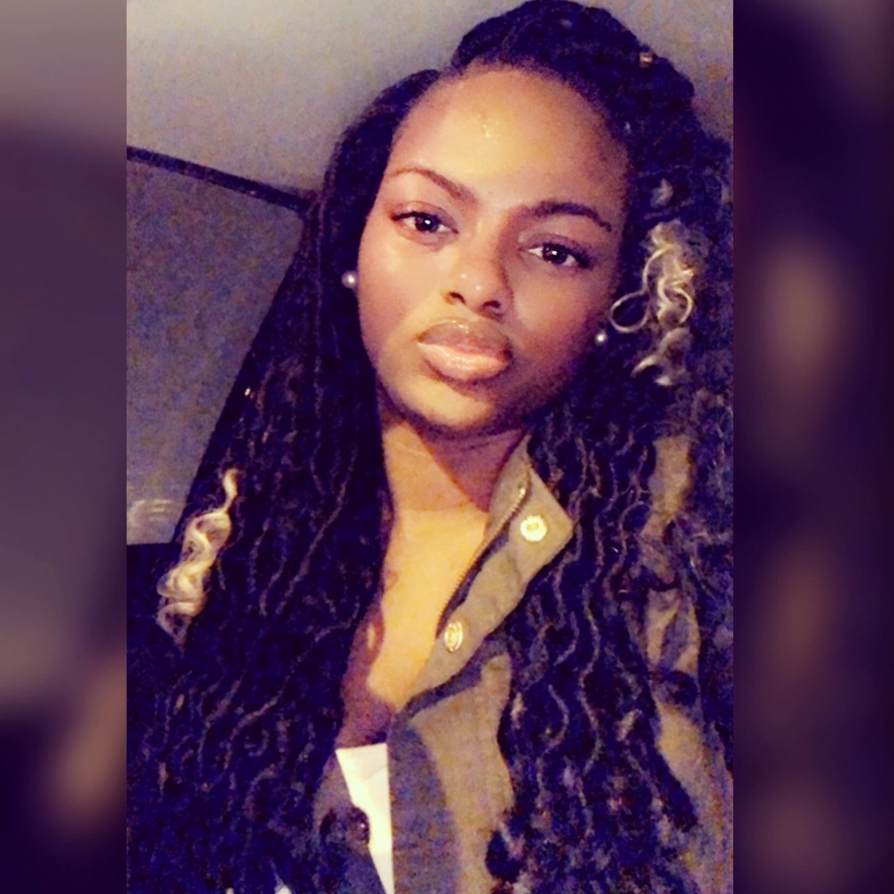 Meet your Posher, Tierra